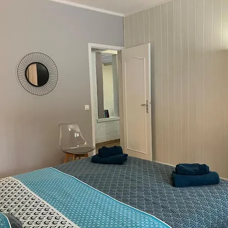 With Swimming Pool, Pool House And View !